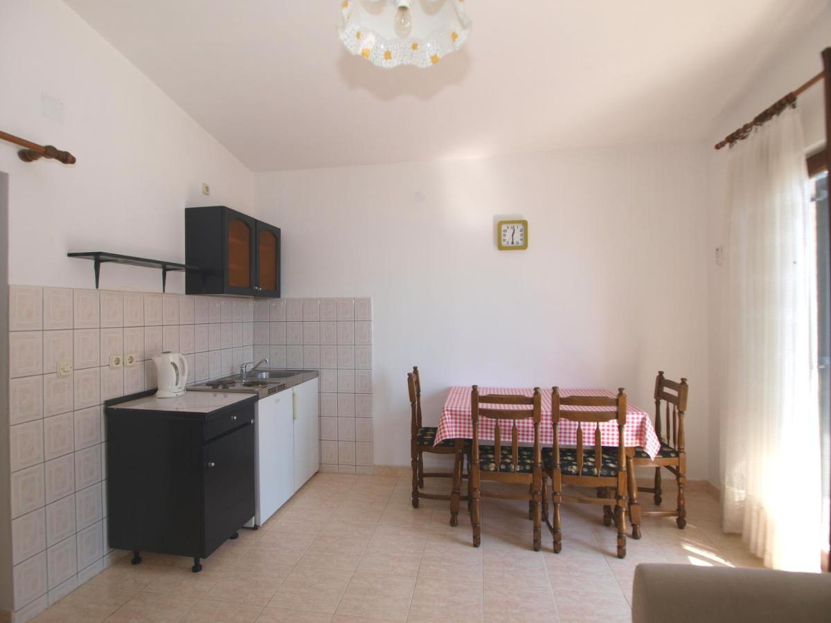 Apartmani Korljan Gradac  Exterior foto