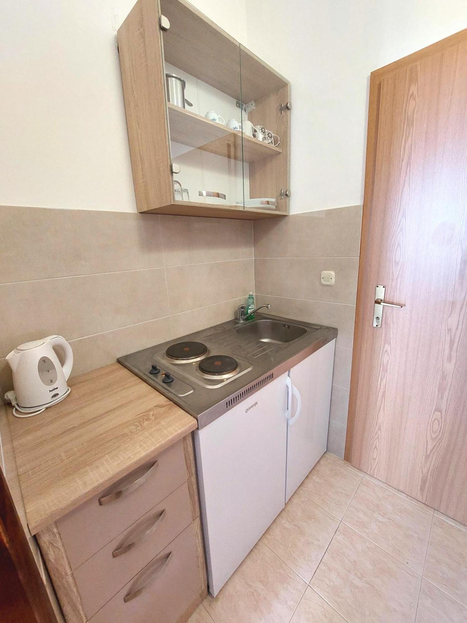 Apartmani Korljan Gradac  Exterior foto